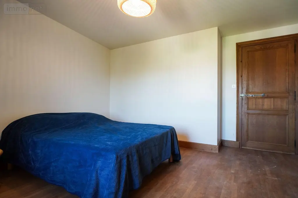 Propriete a vendre Chevagny-les-Chevrières 71960 Saône-et-Loire 71 307 m2 12 pièces 899600 euros 13779/988 008