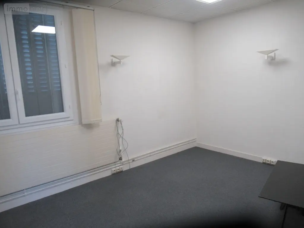 Fonds et murs commerciaux a vendre Troyes 10000 Aube 10 102 m2 6 pièces 128400 euros 10377/939 003