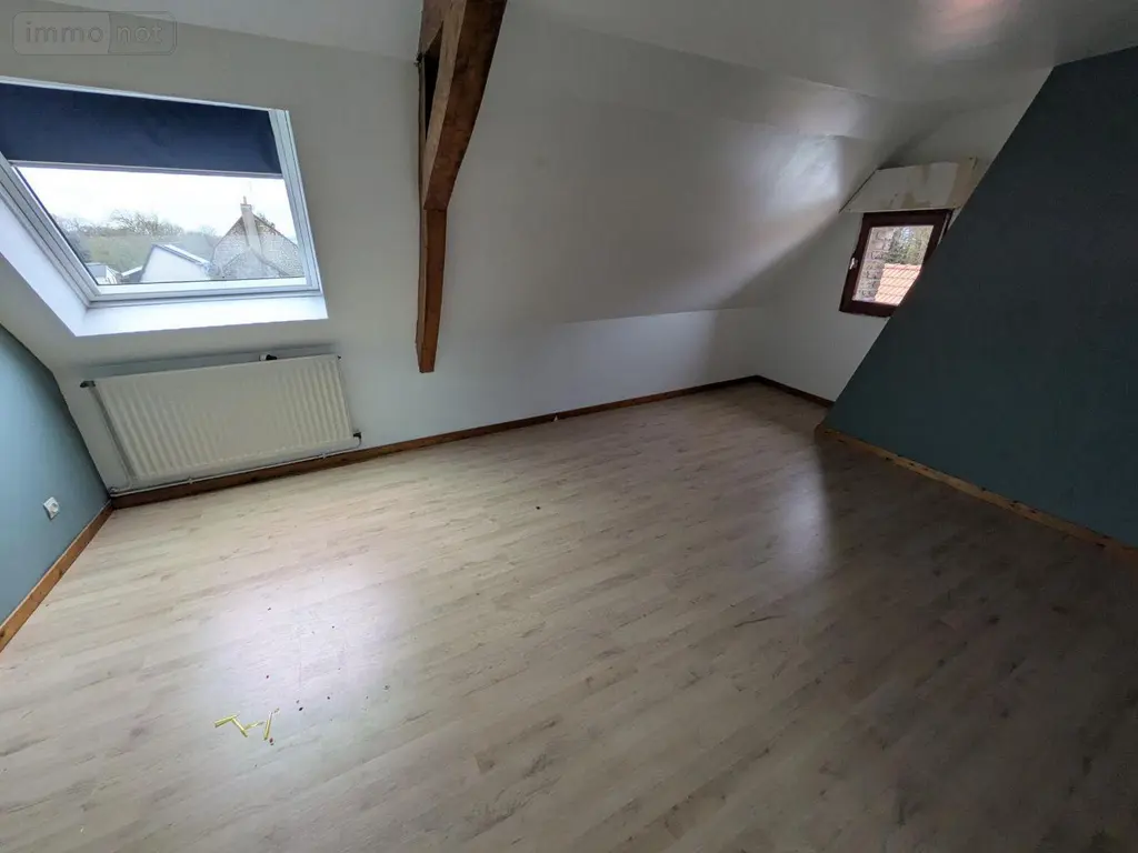 Fonds et murs commerciaux a vendre Bergues 59380 Nord 59 10 pièces 362000 euros W4048 014