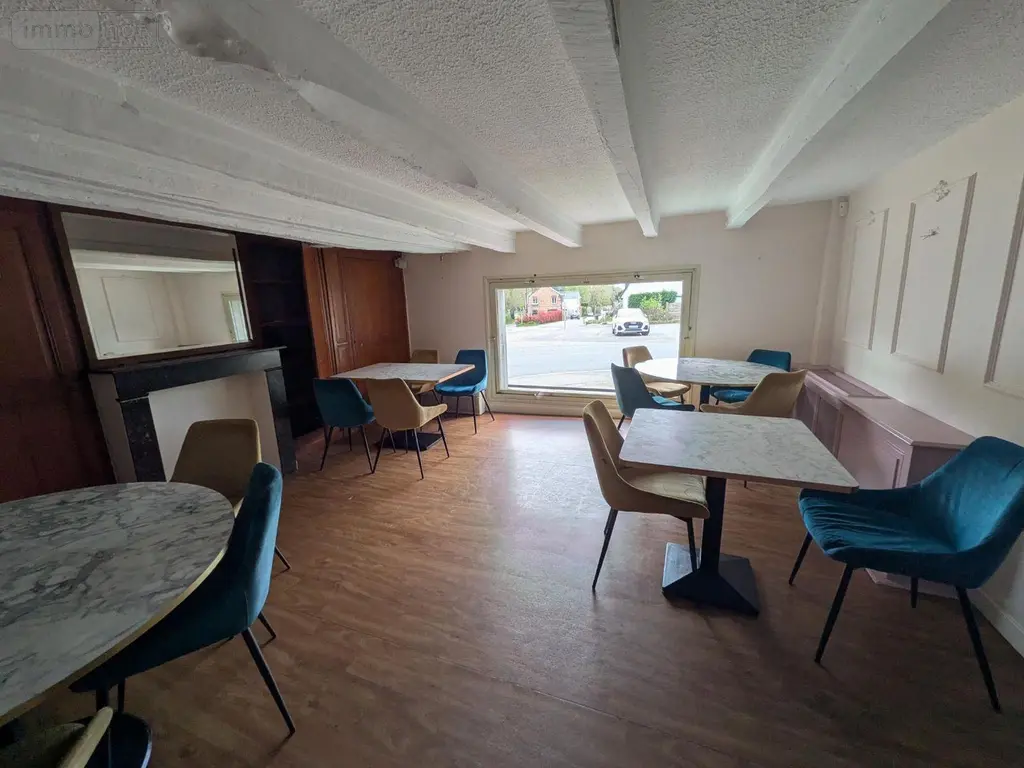Fonds et murs commerciaux a vendre Bergues 59380 Nord 59 10 pièces 362000 euros W4048 016