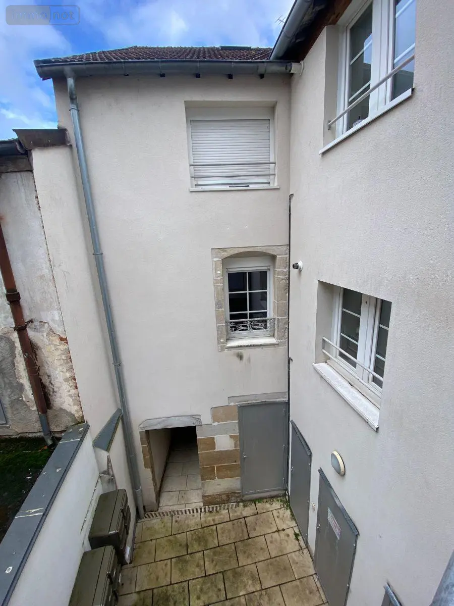 Immeuble de rapport a vendre Vesoul 70000 Haute-Saône 70 250 m2 350000 euros 70003-272 003