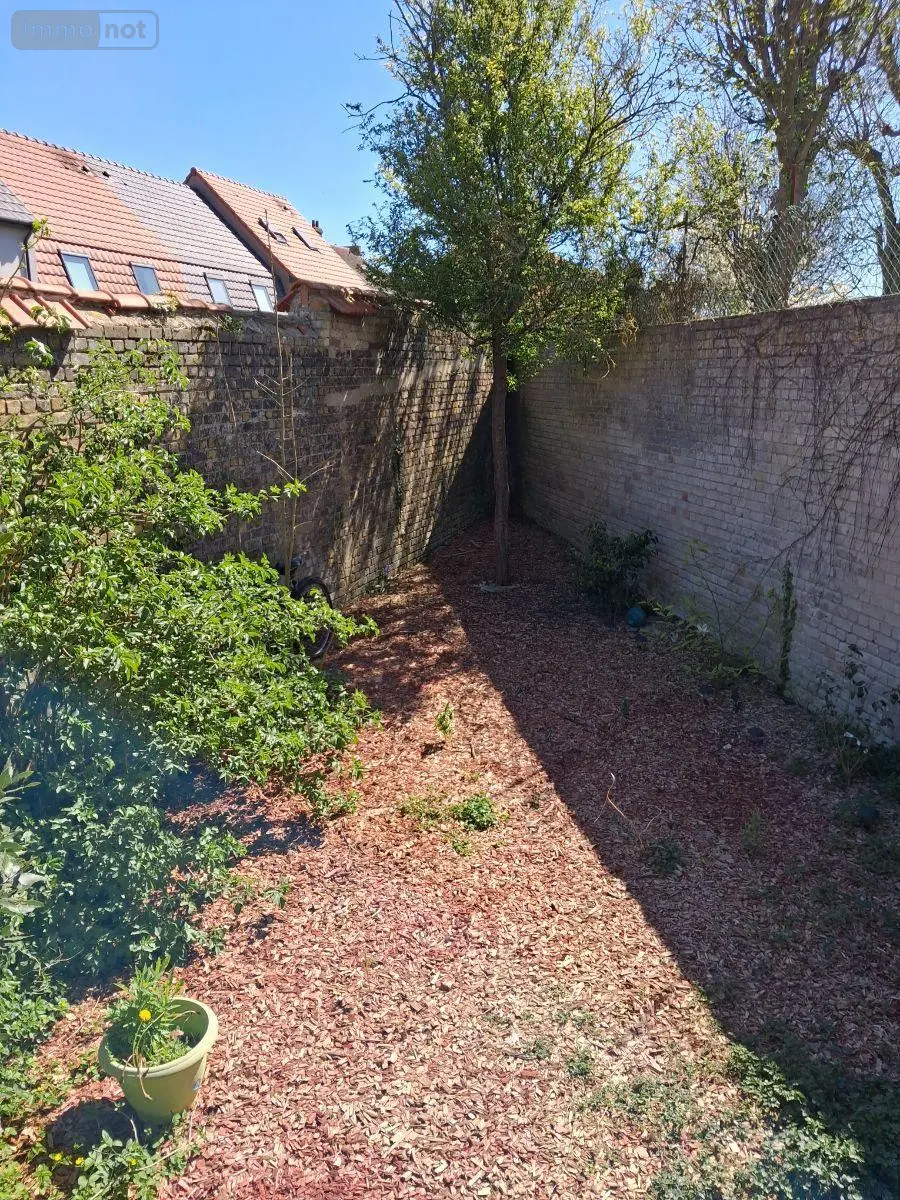 Immeuble de rapport a vendre Saint-Pol-sur-Mer 59430 Nord 59 135 m2 18 pièces 478400 euros IMMR00824 004