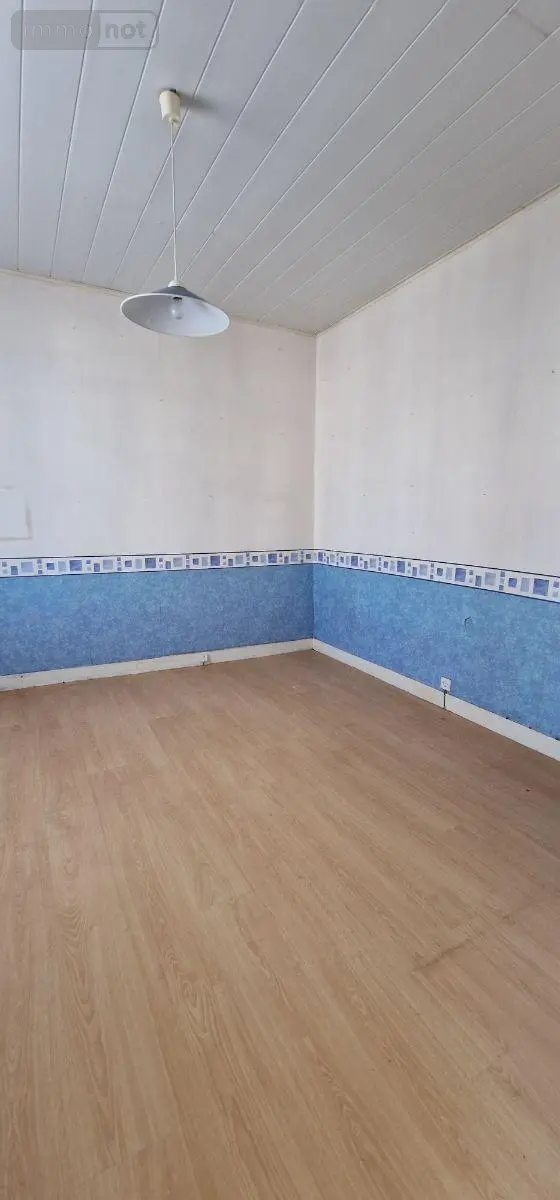 Maison a vendre Thouars 79100 Deux-Sèvres 79 122 m2 5 pièces 235000 euros 79079-54 010