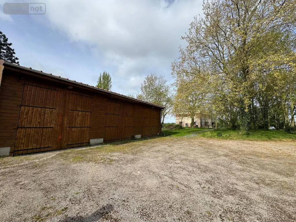Propriete a vendre Sainte-Marie-Cappel 59670 Nord 59 220 m2 8 pièces 649000 euros H126018 012