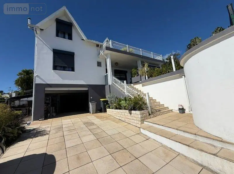 Maison a vendre Montagne 33570 Gironde 33 157 m2 4 pièces 641000 euros 97405/269 020