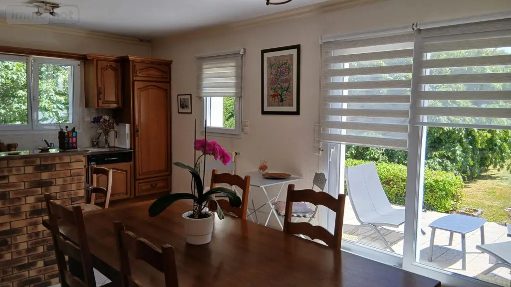 Location maison La Gacilly 56200 Morbihan 56 136 m2 5 pièces 1075 euros 009/1354 002