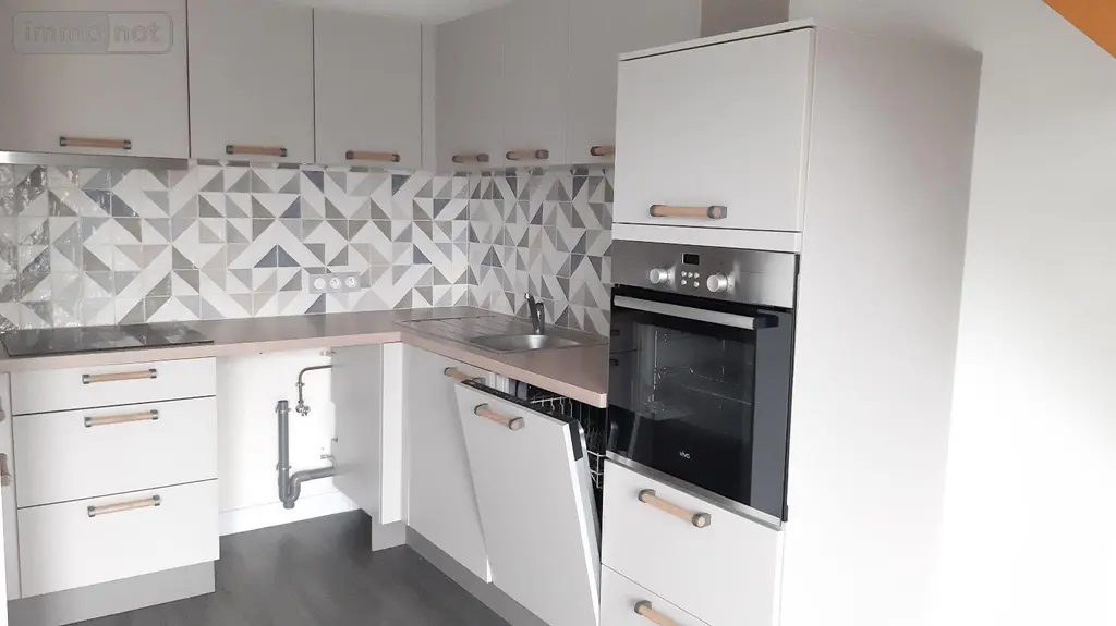 Appartement a vendre Rennes 35000 Ille-et-Vilaine 35 57 m2 3 pièces 197200 euros 010/2253 C 002