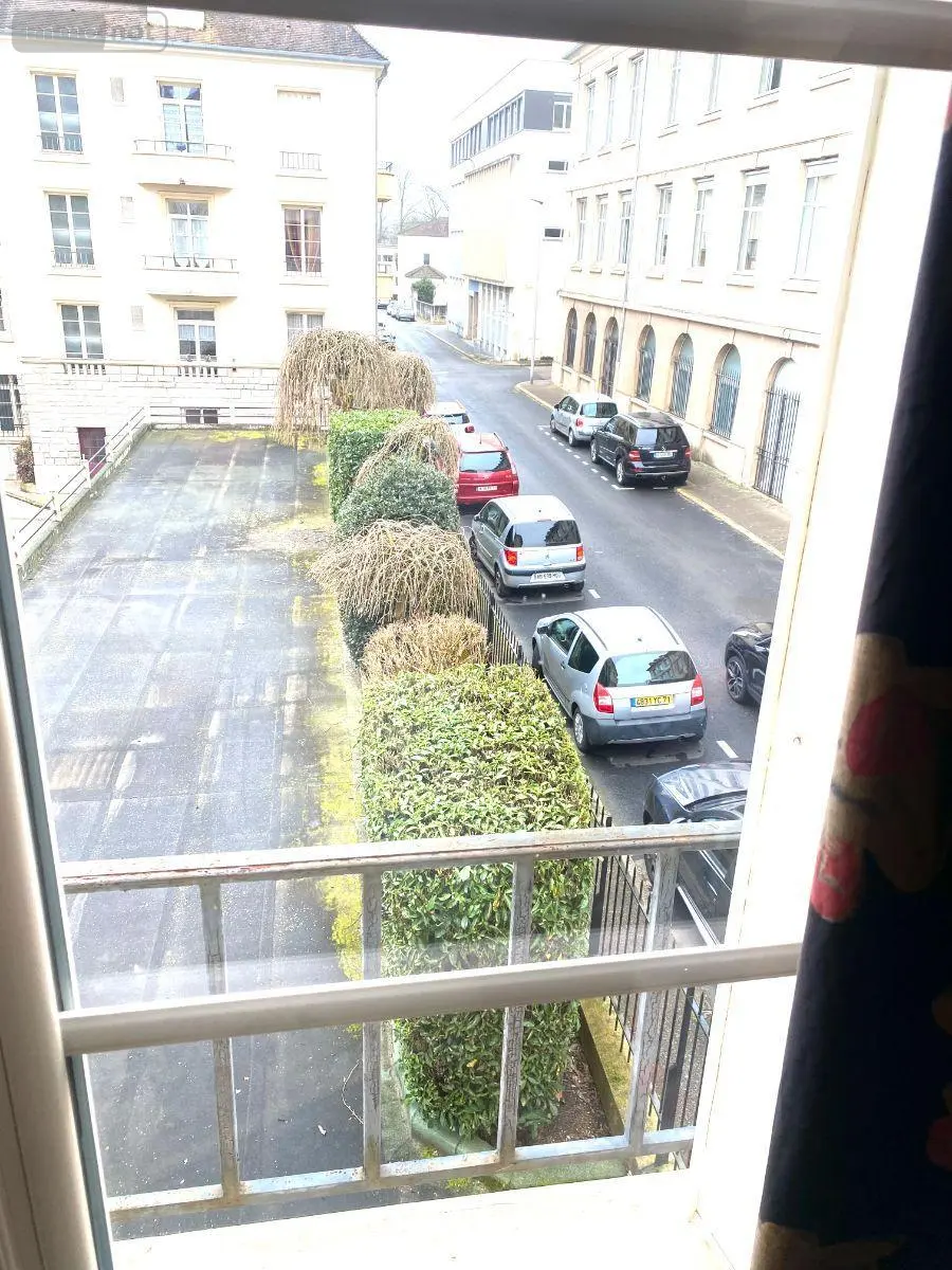 Appartement a vendre Le Creusot 71200 Saône-et-Loire 71 100 m2 4 pièces 126600 euros 13744/331 013