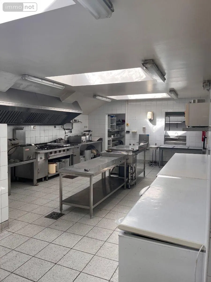 Location fonds et murs commerciaux Gouville-sur-Mer 50560 Manche 50 5 pièces 3000 euros 50069/58 004