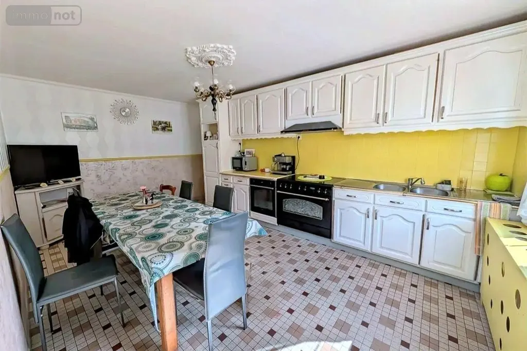 Maison a vendre Mayet 72360 Sarthe 72 142 m2 4 pièces 293440 euros 13861/1713 011