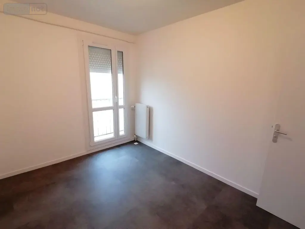 Location appartement Rennes 35000 Ille-et-Vilaine 35 82 m2 3 pièces 868 euros 35129-6813 005