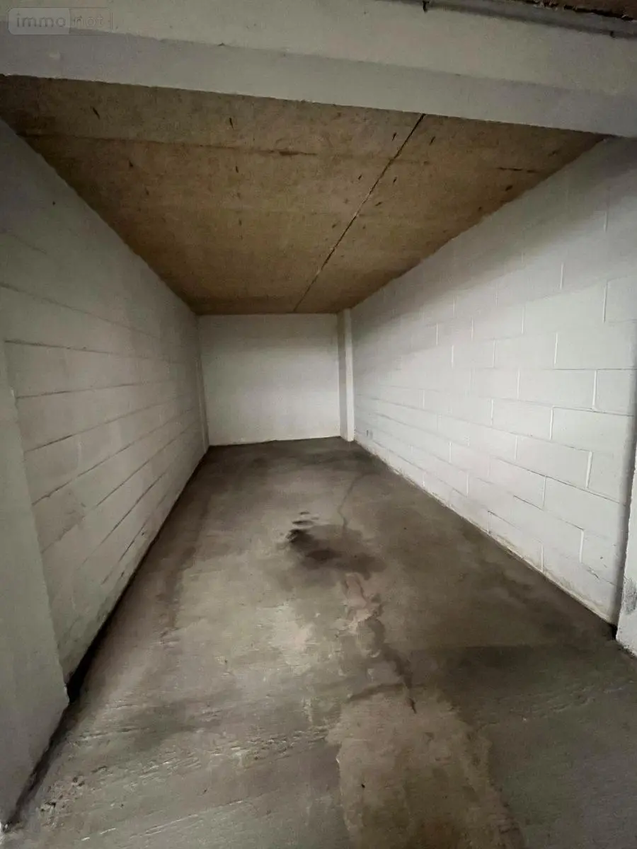 Location garage et parking Rosendaël 59240 Nord 59 1 pièce 50 euros D4851 002