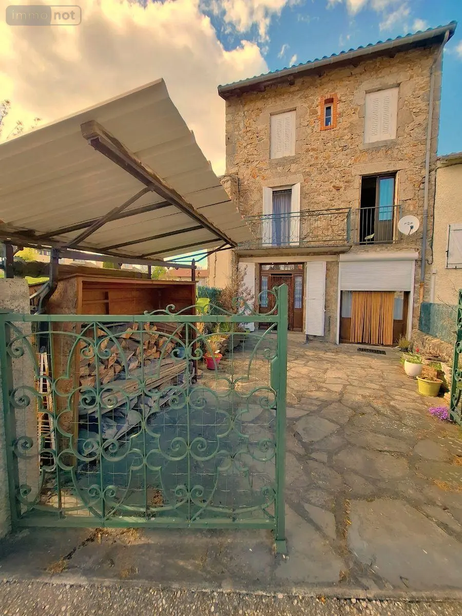 Maison a vendre Jullianges 43500 Haute-Loire 43 133 m2 8 pièces 76000 euros 2026-79-2026130 002