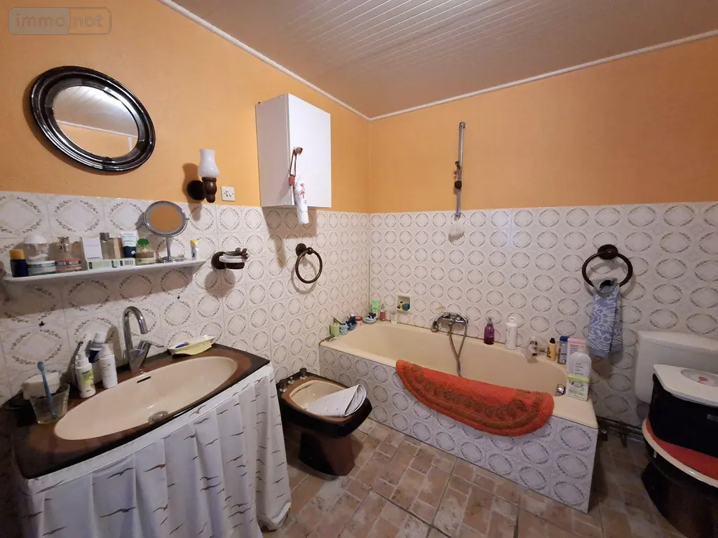 Maison a vendre Jullianges 43500 Haute-Loire 43 133 m2 8 pièces 76000 euros 2026-79-2026130 010