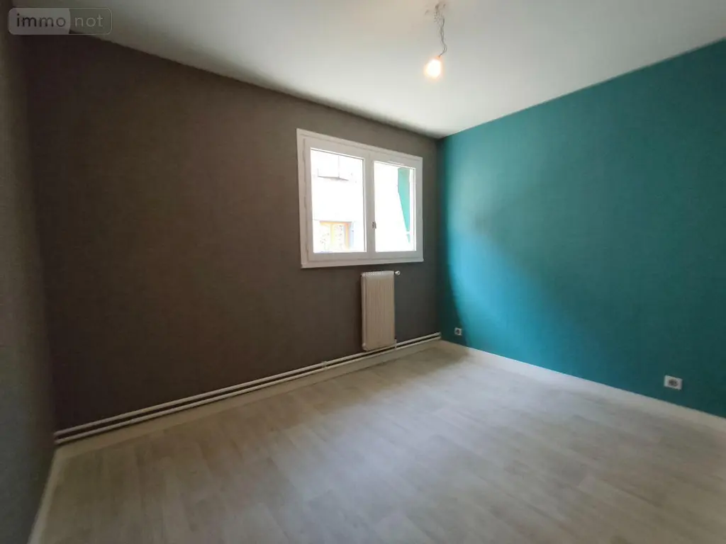 Appartement a vendre Riom 63200 Puy-de-Dôme 63 64 m2 4 pièces 126600 euros 13352/480 006