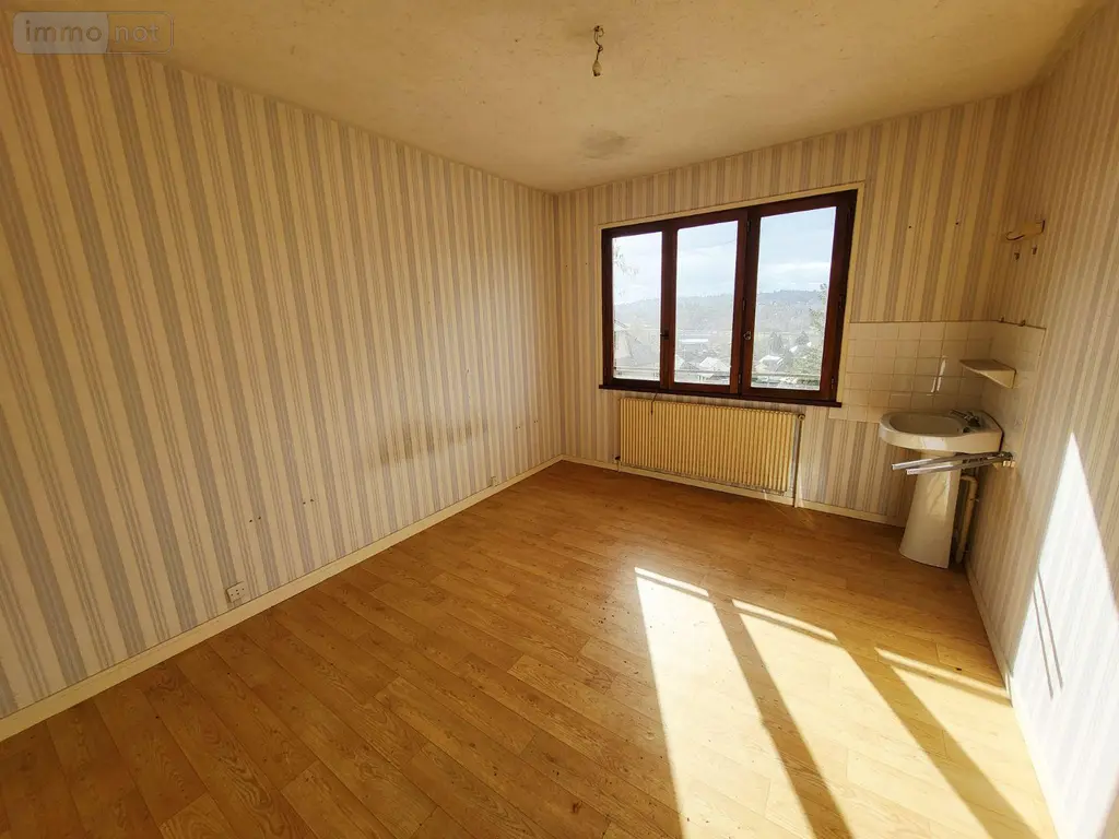 Maison a vendre Ussel 19200 Corrèze 19 75 m2 4 pièces 115550 euros UM 1312 007