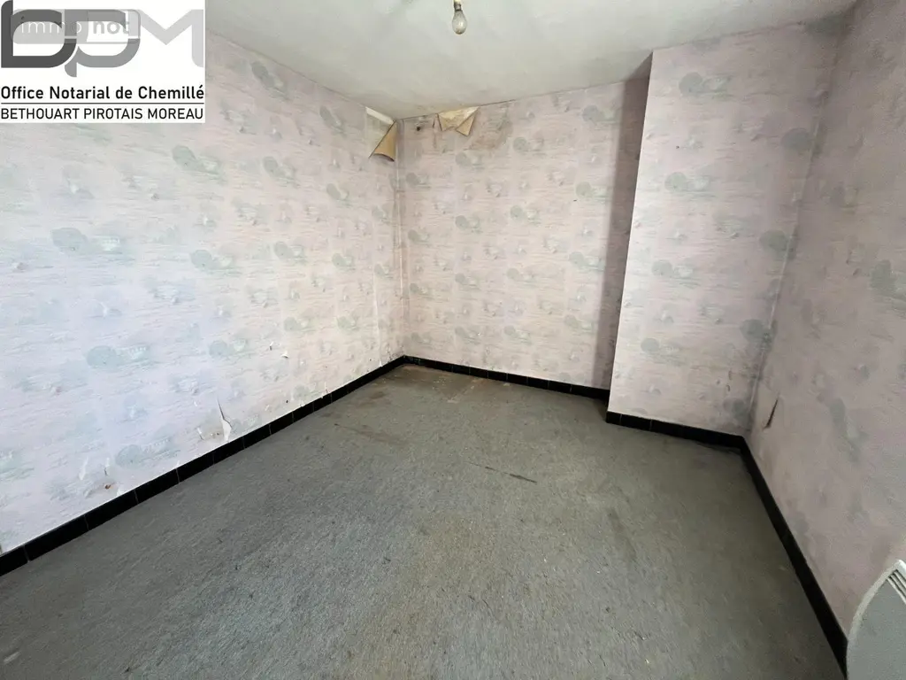 Maison a vendre Chemillé-en-Anjou 49120 Maine-et-Loire 49 132 m2 5 pièces 132000 euros 49062/812 016