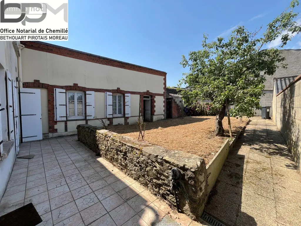 Maison a vendre Chemillé-en-Anjou 49120 Maine-et-Loire 49 132 m2 5 pièces 132000 euros 49062/812 019