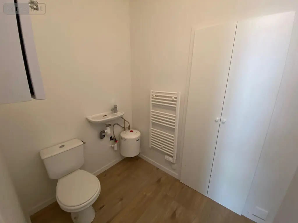 Location divers Rennes 35000 Ille-et-Vilaine 35 42 m2 1100 euros LG/109 002