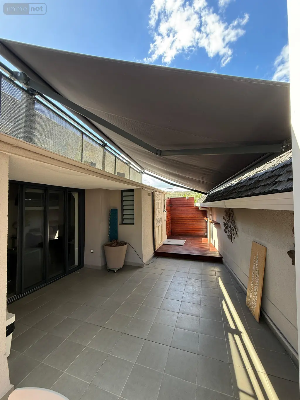 Appartement a vendre Saint-Gilles-les-Bains 97434 La Réunion 974 80 m2 4 pièces 639000 euros 97424/274 015