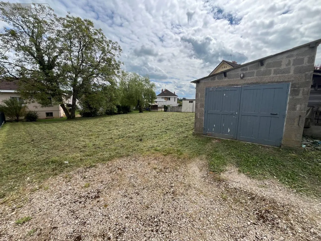 Terrain a batir a vendre Saint-Vallier 71230 Saône-et-Loire 71 630 m2 22400 euros 063/1484 003