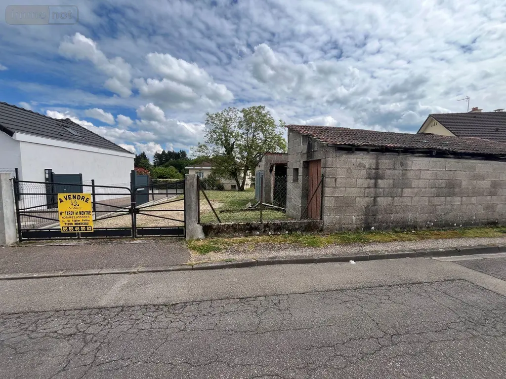 Terrain a batir a vendre Saint-Vallier 71230 Saône-et-Loire 71 630 m2 22400 euros 063/1484 005