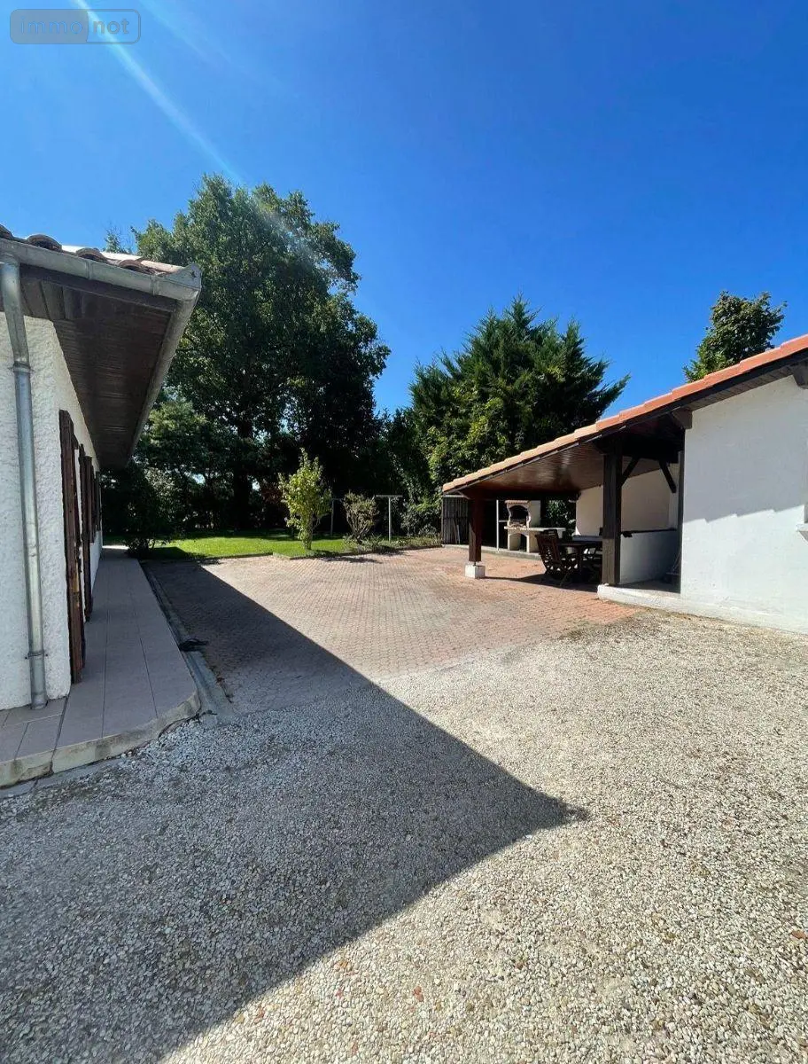 Maison a vendre Cadaujac 33140 Gironde 33 135 m2 5 pièces 472500 euros 33010/184 010