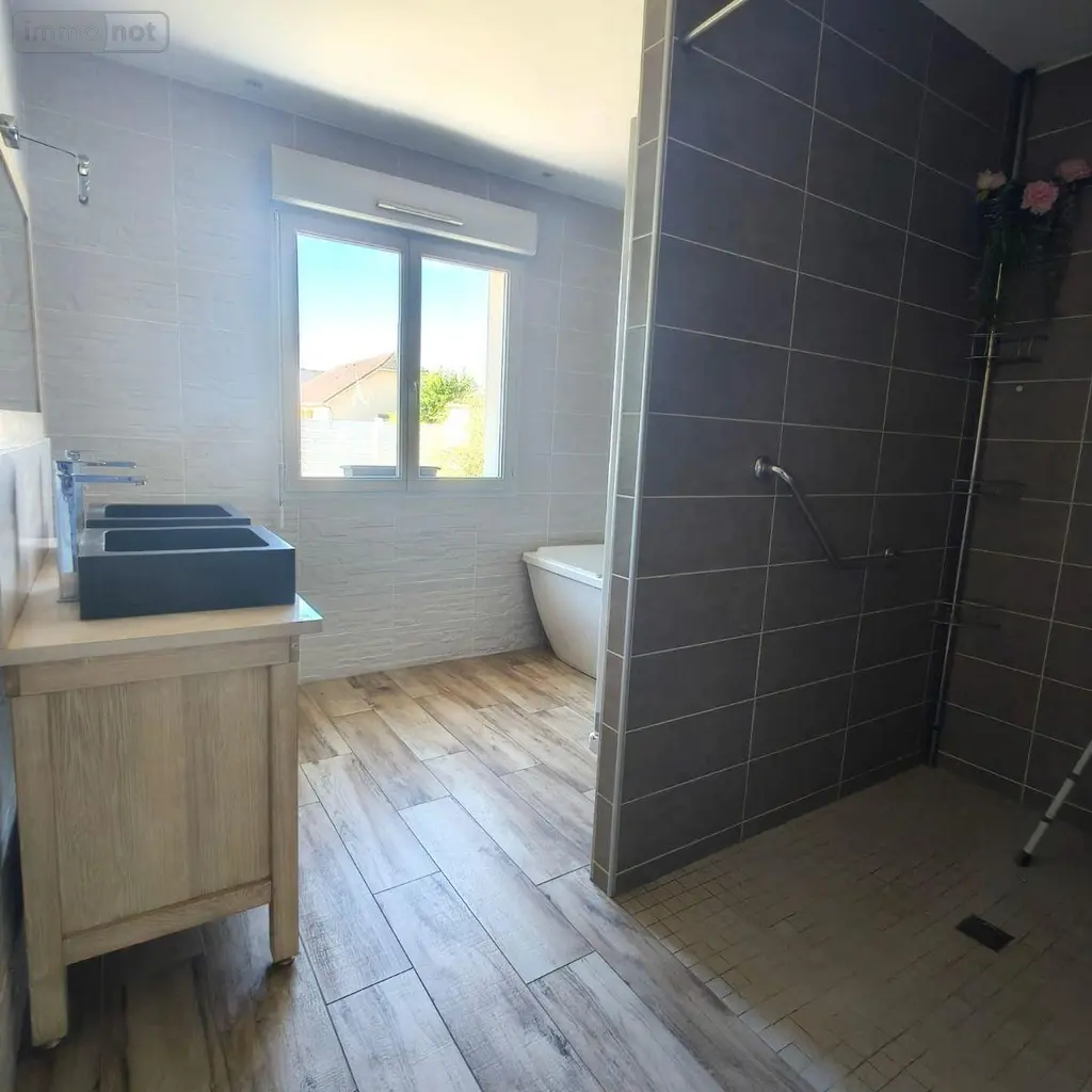 Maison a vendre Romilly-sur-Seine 10100 Aube 10 100 m2 5 pièces 188500 euros 1036102/5936 011