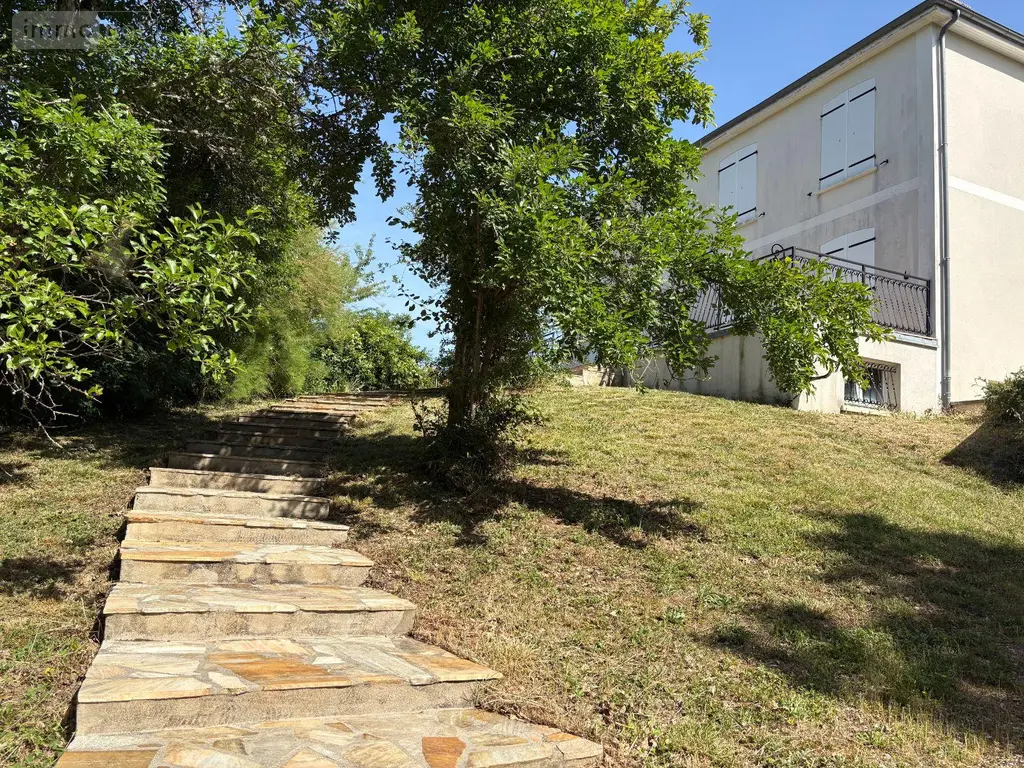 Maison a vendre Le Pêchereau 36200 Indre 36 166 m2 5 pièces 264620 euros 037/2728 011