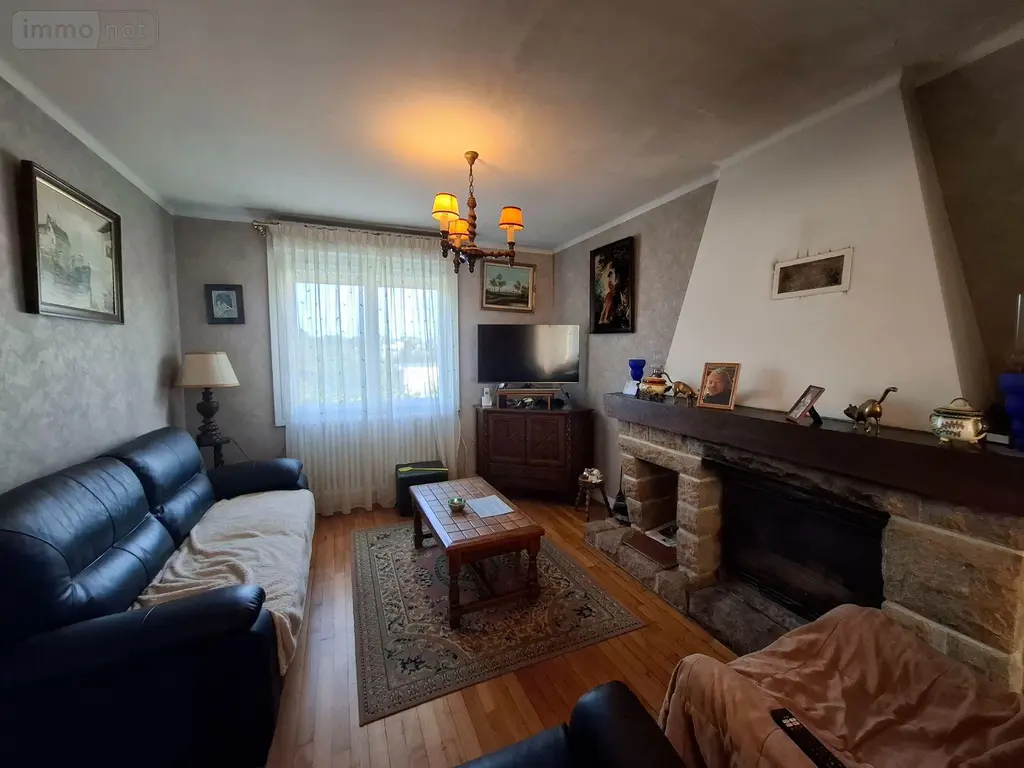 Maison a vendre Maël-Carhaix 22340 Côtes-d'Armor 22 115 m2 6 pièces 137800 euros 22075/MAIS1671 004