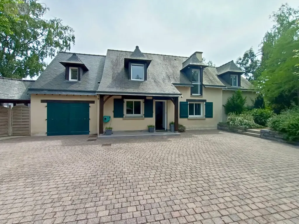 Maison a vendre Bruz 35170 Ille-et-Vilaine 35 173 m2 8 pièces 486450 euros 35129-6827 021