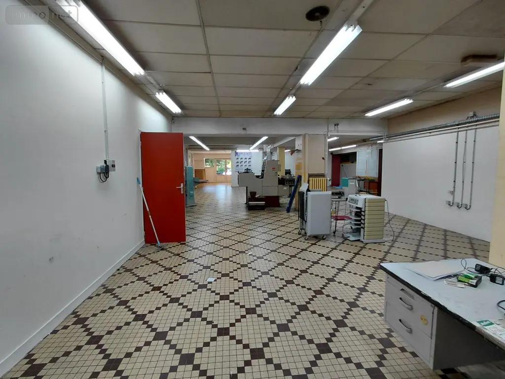 Fonds et murs commerciaux a vendre Pontivy 56300 Morbihan 56 209 m2 2 pièces 293680 euros 063-493 006