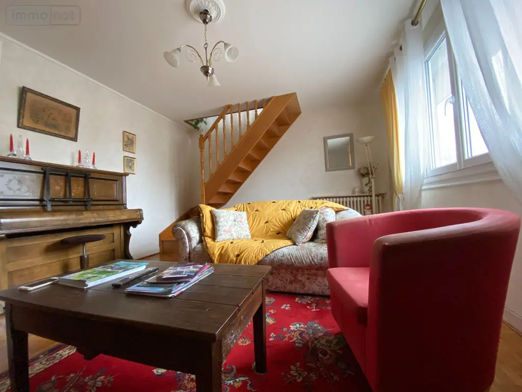 Appartement a vendre Arpajon-sur-Cère 15130 Cantal 15 147 m2 7 pièces 203520 euros 15061-58 002