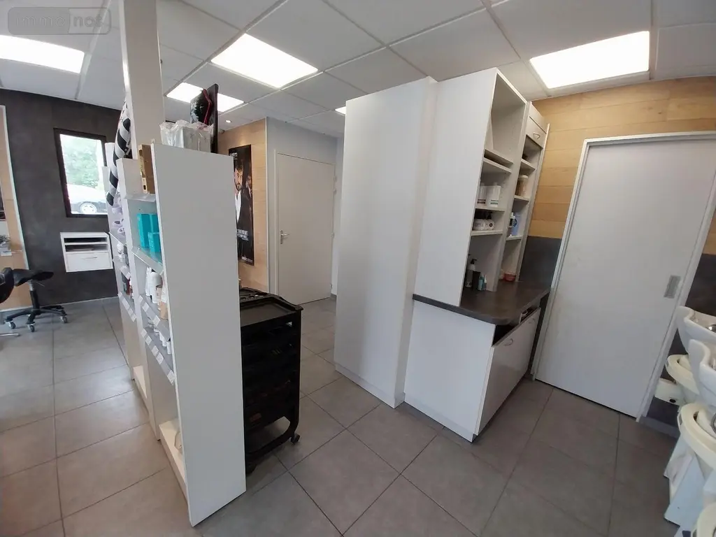 Fonds et murs commerciaux a vendre La Bouëxière 35340 Ille-et-Vilaine 35 65 m2 64800 euros 35131-263 007