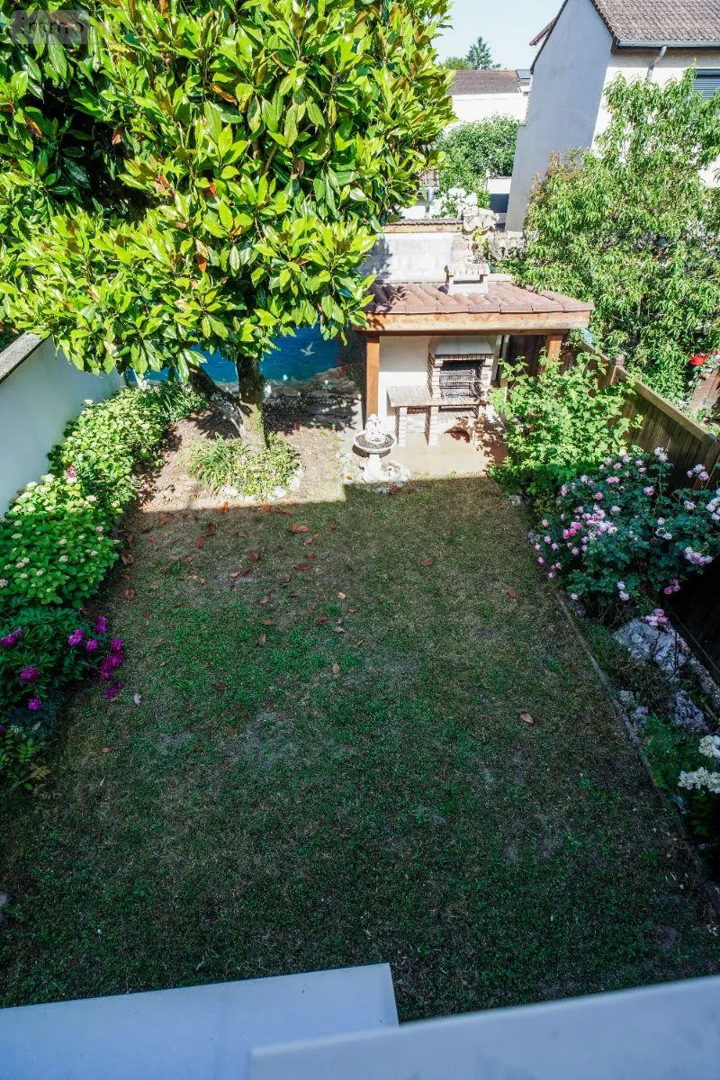 Maison a vendre Mâcon 71000 Saône-et-Loire 71 108 m2 5 pièces 232000 euros 13779/997 007