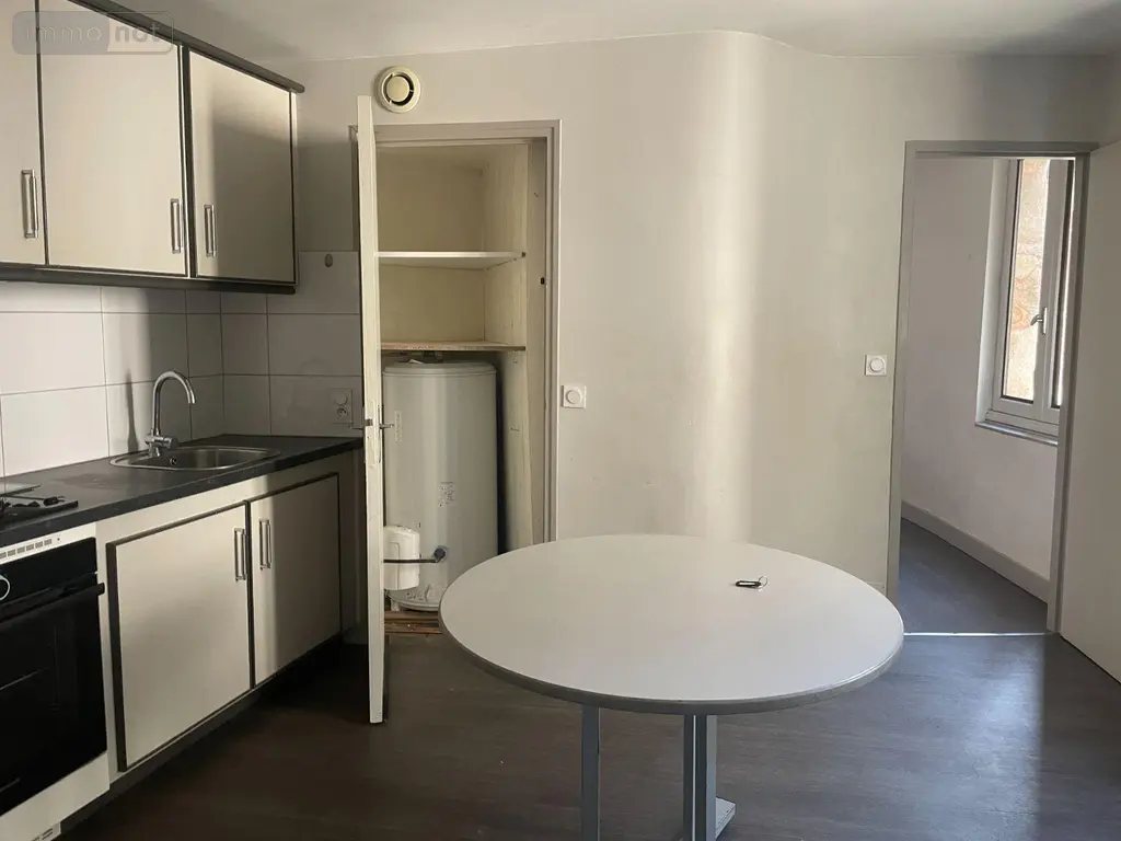 Immeuble de rapport a vendre Lacapelle-Marival 46120 Lot 46 89 m2 4 pièces 68000 euros 46030/IMMR/575 006