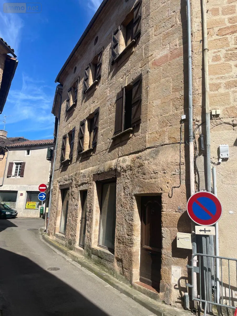 Immeuble de rapport a vendre Lacapelle-Marival 46120 Lot 46 89 m2 4 pièces 68000 euros 46030/IMMR/575 001