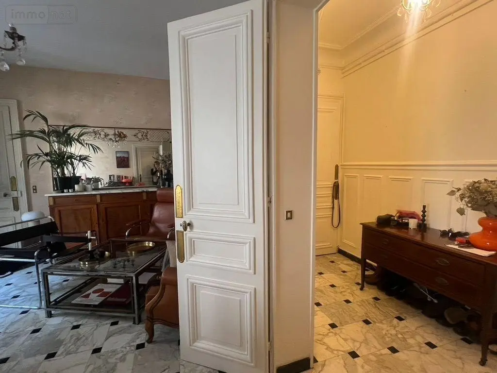 Appartement a vendre Paris 16e Arrondissement 75016 Paris 75 63 m2 3 pièces 490000 euros 66018/290 011