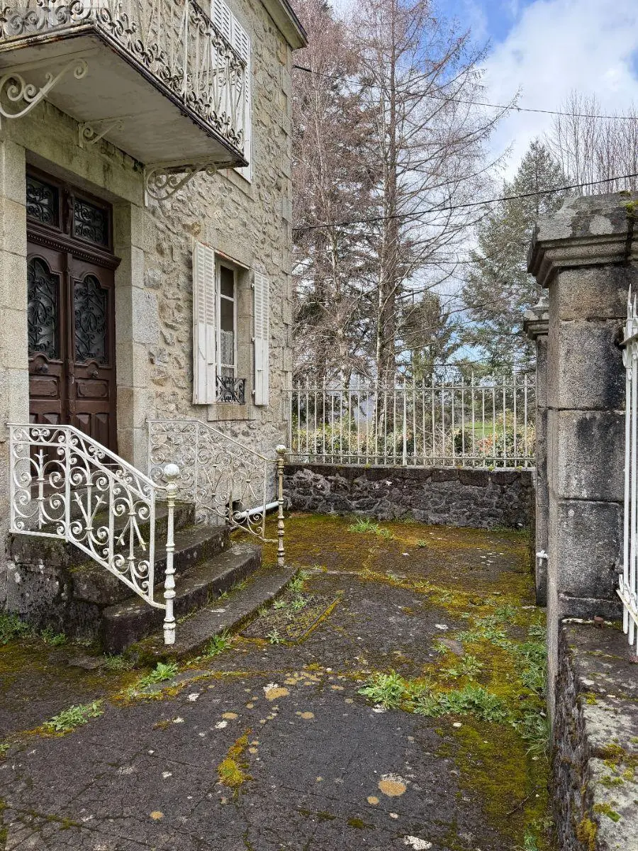 Maison a vendre Le Vaulmier 15380 Cantal 15 79 m2 4 pièces 116600 euros 15060/1265 004