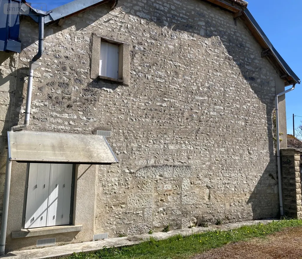 Maison a vendre Ligré 37500 Indre-et-Loire 37 170 m2 6 pièces 243200 euros 37049-136 006