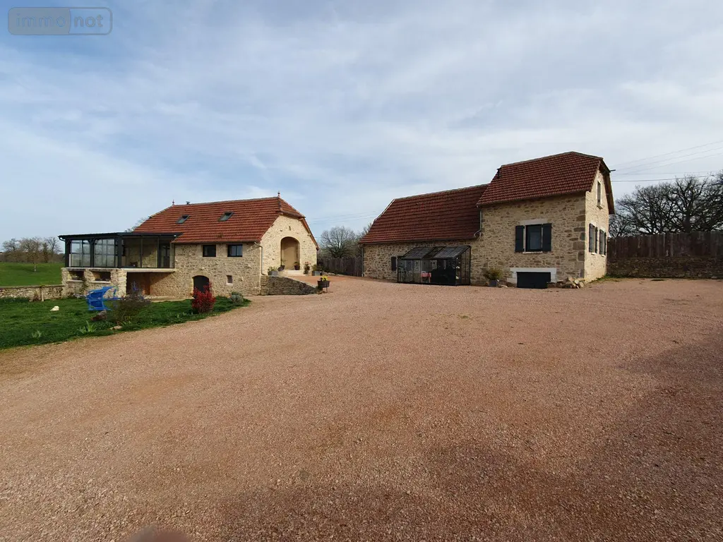 Propriete a vendre Reyrevignes 46320 Lot 46 205 m2 6 pièces 522000 euros 46030/PROP/576 023