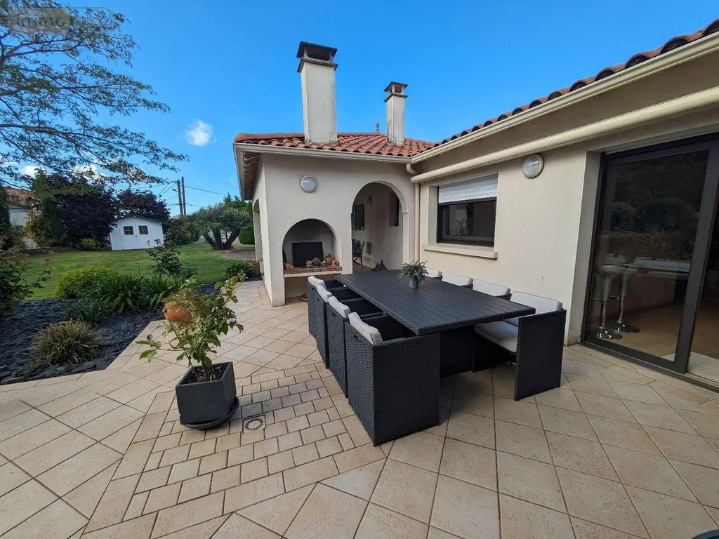 Maison a vendre Les Herbiers 85500 Vendée 85 160 m2 7 pièces 417000 euros 85013-1090075 008