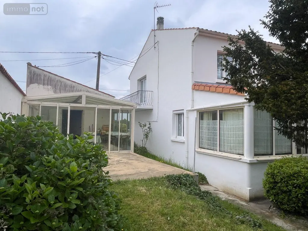 Maison a vendre Marans 17230 Charente-Maritime 17 181 m2 7 pièces 343200 euros VD/652 006