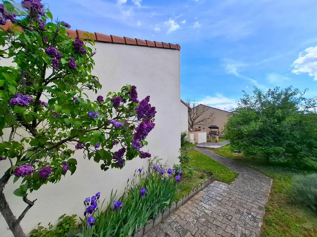 Maison a vendre Issoire 63500 Puy-de-Dôme 63 92 m2 6 pièces 221000 euros 2026-81-2026160 005