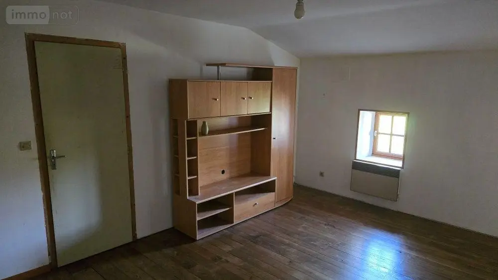 Maison a vendre Lezay 79120 Deux-Sèvres 79 175 m2 7 pièces 167900 euros 1705 011