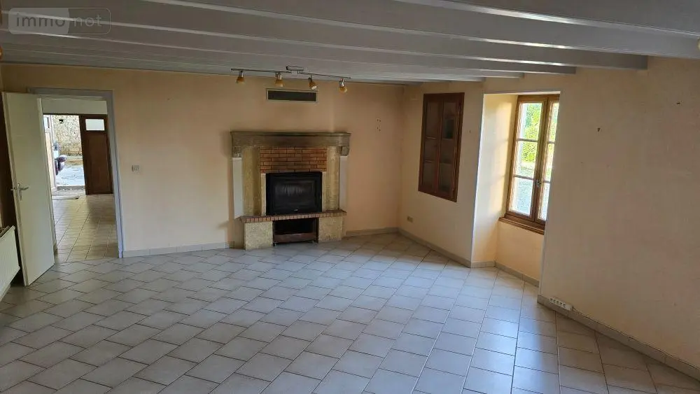 Maison a vendre Lezay 79120 Deux-Sèvres 79 175 m2 7 pièces 167900 euros 1705 005