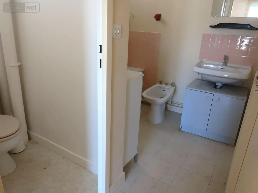 Appartement a vendre Châtellerault 86100 Vienne 86 31 m2 1 pièce 39000 euros 86024-APPT2460 008