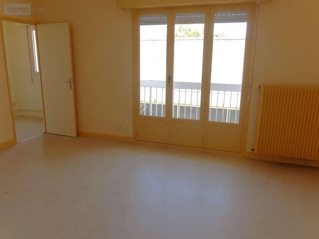 Appartement a vendre Châtellerault 86100 Vienne 86 31 m2 1 pièce 39000 euros 86024-APPT2460 005