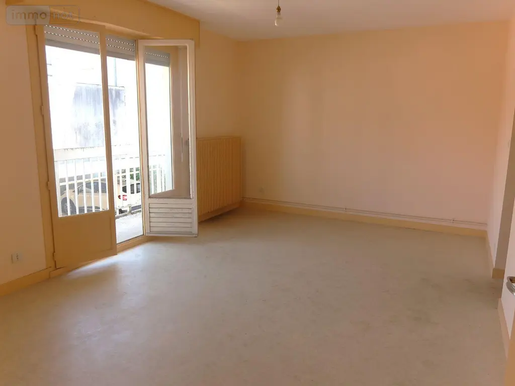 Appartement a vendre Châtellerault 86100 Vienne 86 31 m2 1 pièce 39000 euros 86024-APPT2460 004