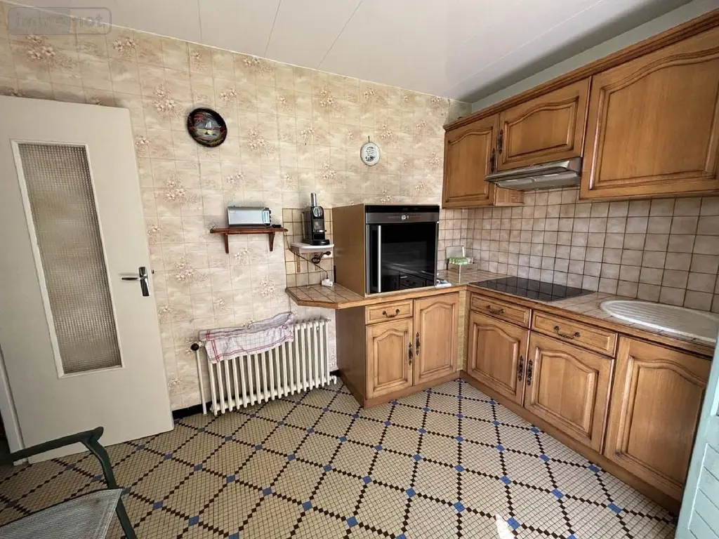 Maison a vendre Bessé-sur-Braye 72310 Sarthe 72 65 m2 5 pièces 71130 euros 101/1952 009